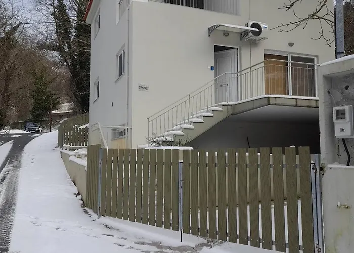 Villa Eva Ιι Lägenhet *